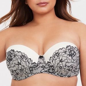 torrid Intimates & Sleepwear - 🔥NWOt BLACK & WHITE PRINT PUSH-UP STRAPLESS BRA torrid Intimates & Sleepwear - 🔥NWOt BLACK & WHITE PRINT PUSH-UP STRAPLESS BRA